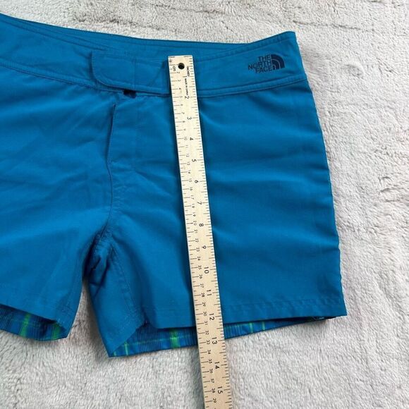 The North Face Womens Size 10 Blue Plaid Reversible Swim Shorts Pockets 4" Insea - Picture 3 of 10